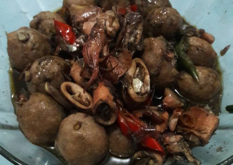 Cumi asin bakso pedas