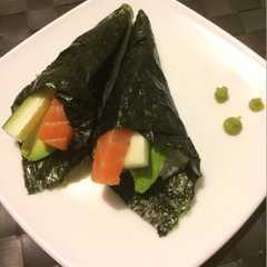Foto di Temaki Sushi (Sushi arrotolato a mano)