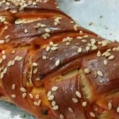 A picture of Chicken bread.