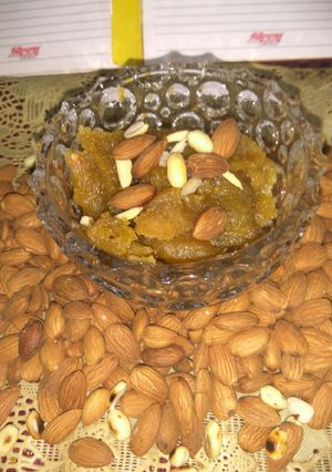 A picture of Indian traditional Besan almond halwa.
