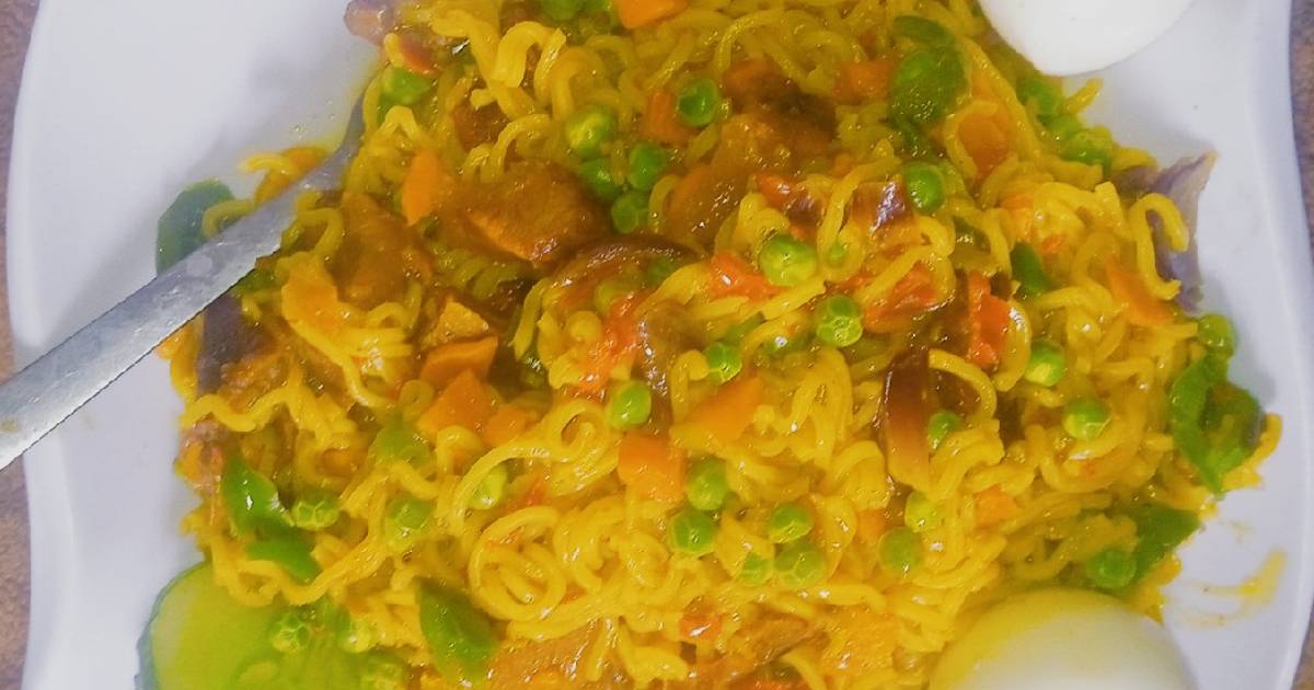 Indomie jollof Recipe by shaima'u minkaila Ilyasu Cookpad