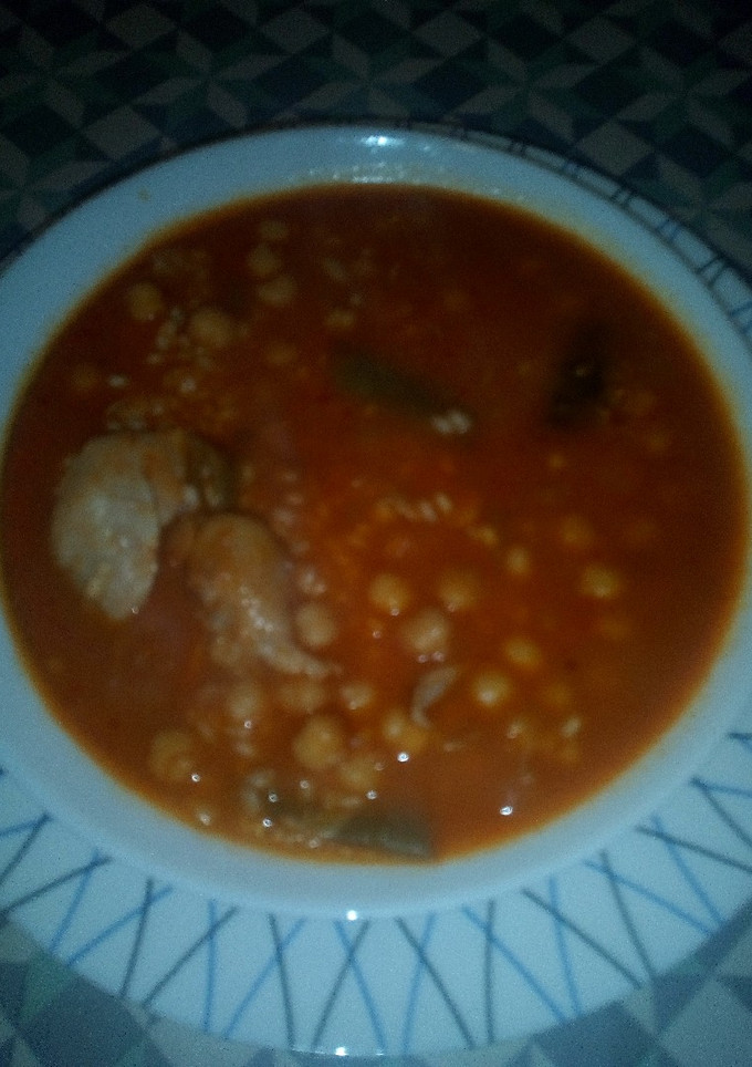 Una foto de Potaje de garbanzos sin grasa fácil