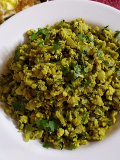 अंडा भुर्जी (anda bhurji recipe in marathi) रेसिपी चे मुख्य फोटो