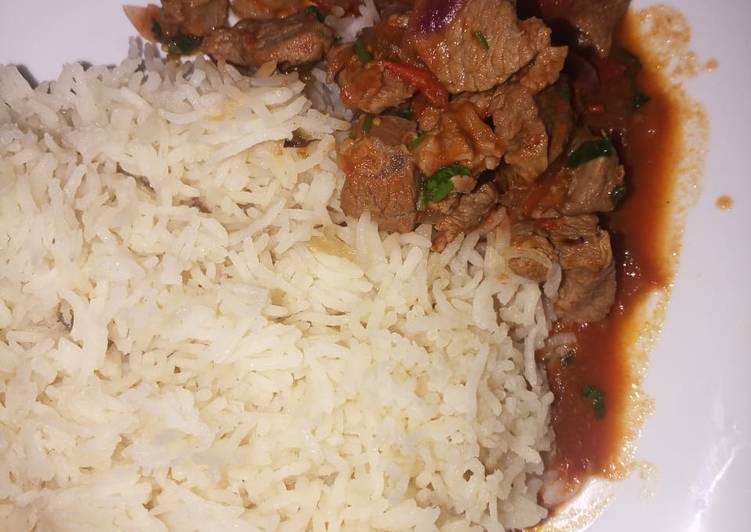 Rice served with mbuzi