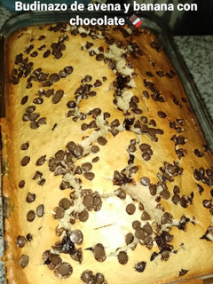 Una foto de Budín de banana y chips de chocolate