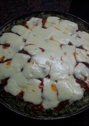 Una foto de Pizza de acelga