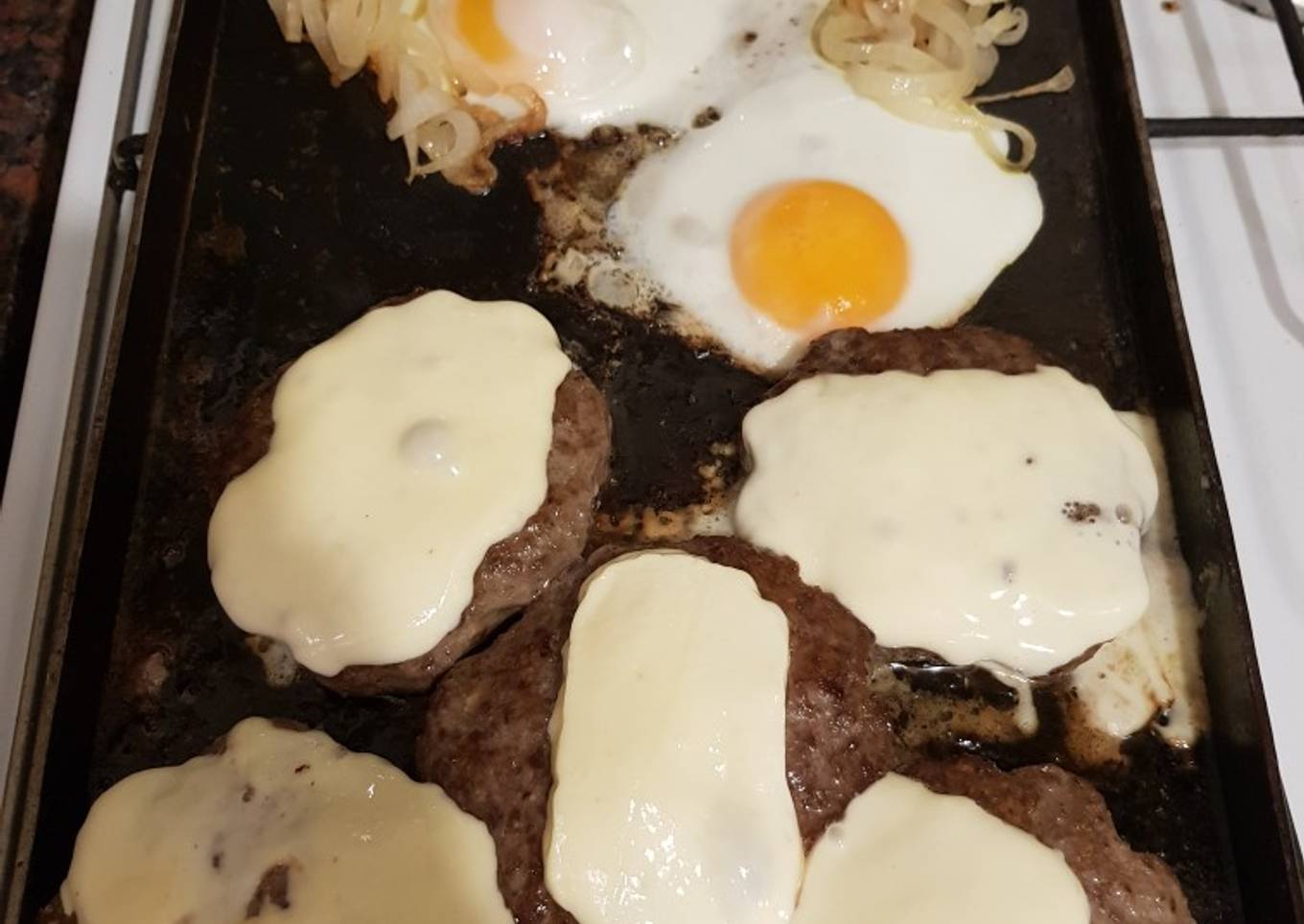 Sándwiches de hamburguesas a la plancheta