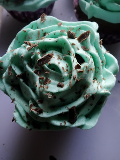 Una foto de Muffins de chocolate con corazón de dulce de leche