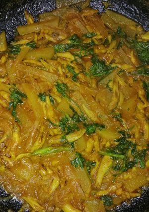 আলুসহ বাইলা গুড়ার চ্চুরি রেসিপির প্রধান ছবি