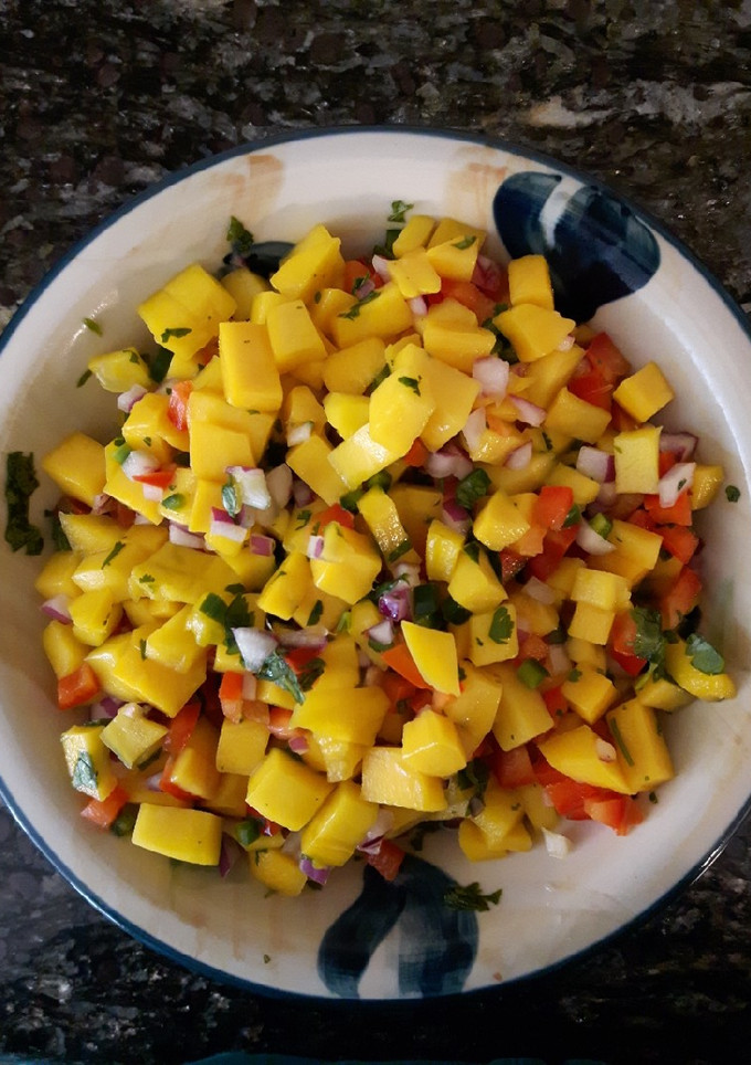 A picture of Mango Salsa.
