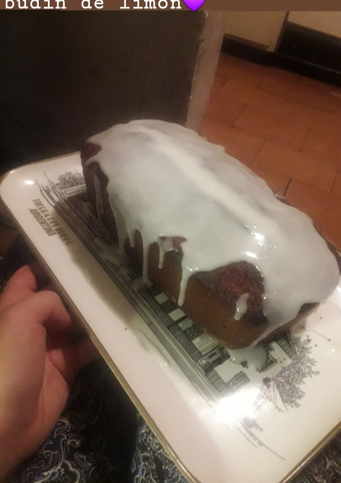 Una foto de Budín de limón tipo starbucks