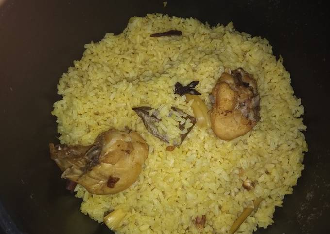 Langkah Mudah untuk Menyiapkan Nasi Kebuli Simple Super Endess yang Enak