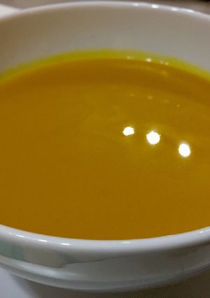 Foto principal de Crema de calabaza y zanahoria en Thermomix tm5