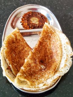 மீந்த சாதம் தோசை(leftover rice dosa recipe in tamil) செய்முறை முக்கிய புகைப்படம்
