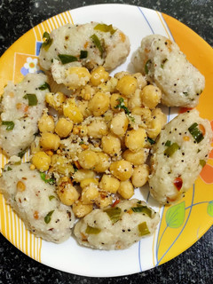 அவுல் கார கொழுக்கட்டை (Aval kaara kolukattai recipe in tamil) செய்முறை முக்கிய புகைப்படம்