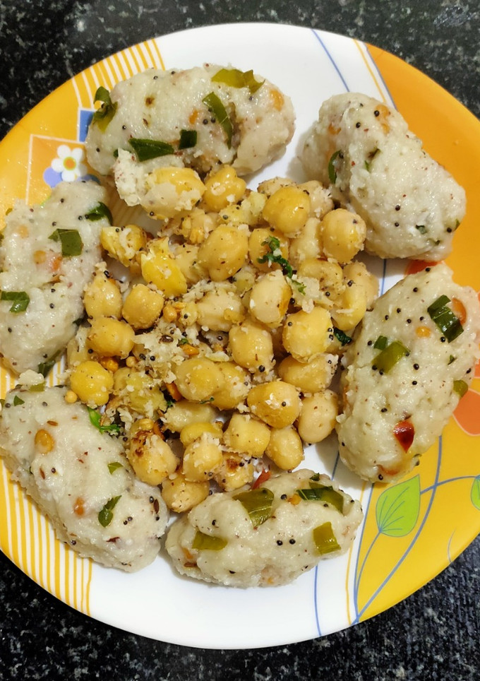 அவுல் கார கொழுக்கட்டை (Aval kaara kolukattai recipe in tamil) செய்முறை முக்கிய புகைப்படம்