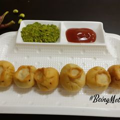 Chauli Beans Potli Kachori A picture of Chauli Beans Potli Kachori.