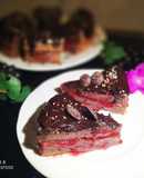 Tarta Glaseada de Chocolate con Mermelada para San Valentín