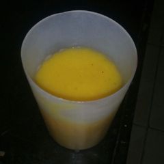 Fruit juice A picture of Fruit juice.
