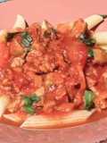 Penne com Carne picada e Tomate
