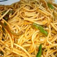A picture of Chowmin.