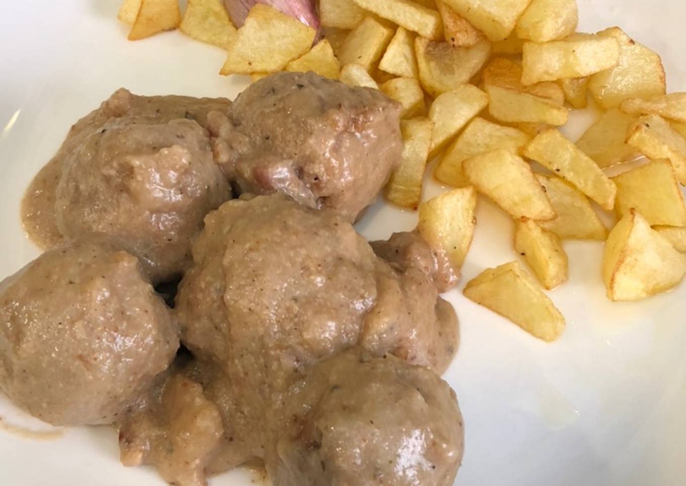 Albóndigas con salsa