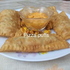 Pizza puffs A picture of Pizza puffs.