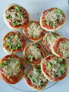 Una foto de Mini pizzas crujientes al sartén