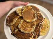 Une photo de pancakes chocolat