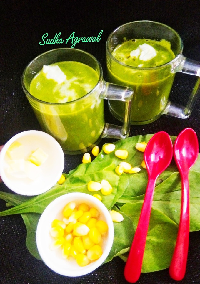पालक कॉर्न का हेल्दी सूप (Palak Corn ka healthy Soup recipe in h रेसिपी मुख्य फोटो