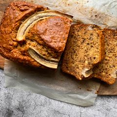 A picture of My delicious banana bread.