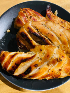 A picture of Honey Grilled Chicken Breast.