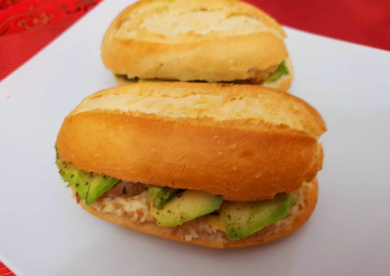 Bocaditos de queso, pollo y aguacate 🥖 🧀🍗 🥑