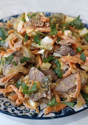 Фото Салат з курячими сердечками 👍🏻.