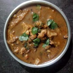 A picture of Gobhi in gravy.
