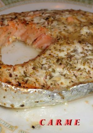 Foto principal de Salmón a las hierbas provenzales con queso