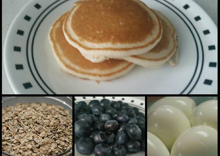 Five Ingredient Blender Pancakes