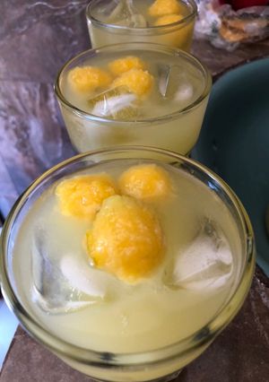 Una foto de Agua de ciruela