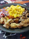 Mote con Chicharrón de Pollo