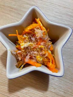 簡單日式小菜 紅蘿蔔🥕雞蛋🥚 人参シリシリ 的食譜成品照片