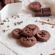 Biscotti al Cioccolato al Microonde, Senza Uova e Burro