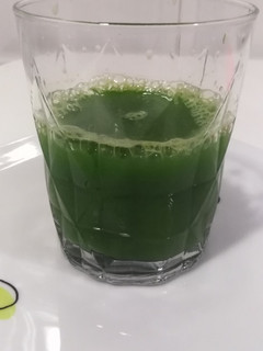 Una foto de Zumo detox verde