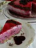 Cheesecake cu sfeclă roșie
