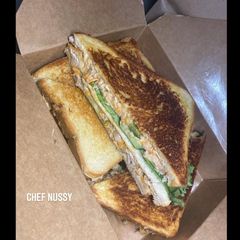 A picture of Chicken sandwich.