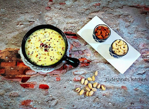 A picture of Sheer Khurma.