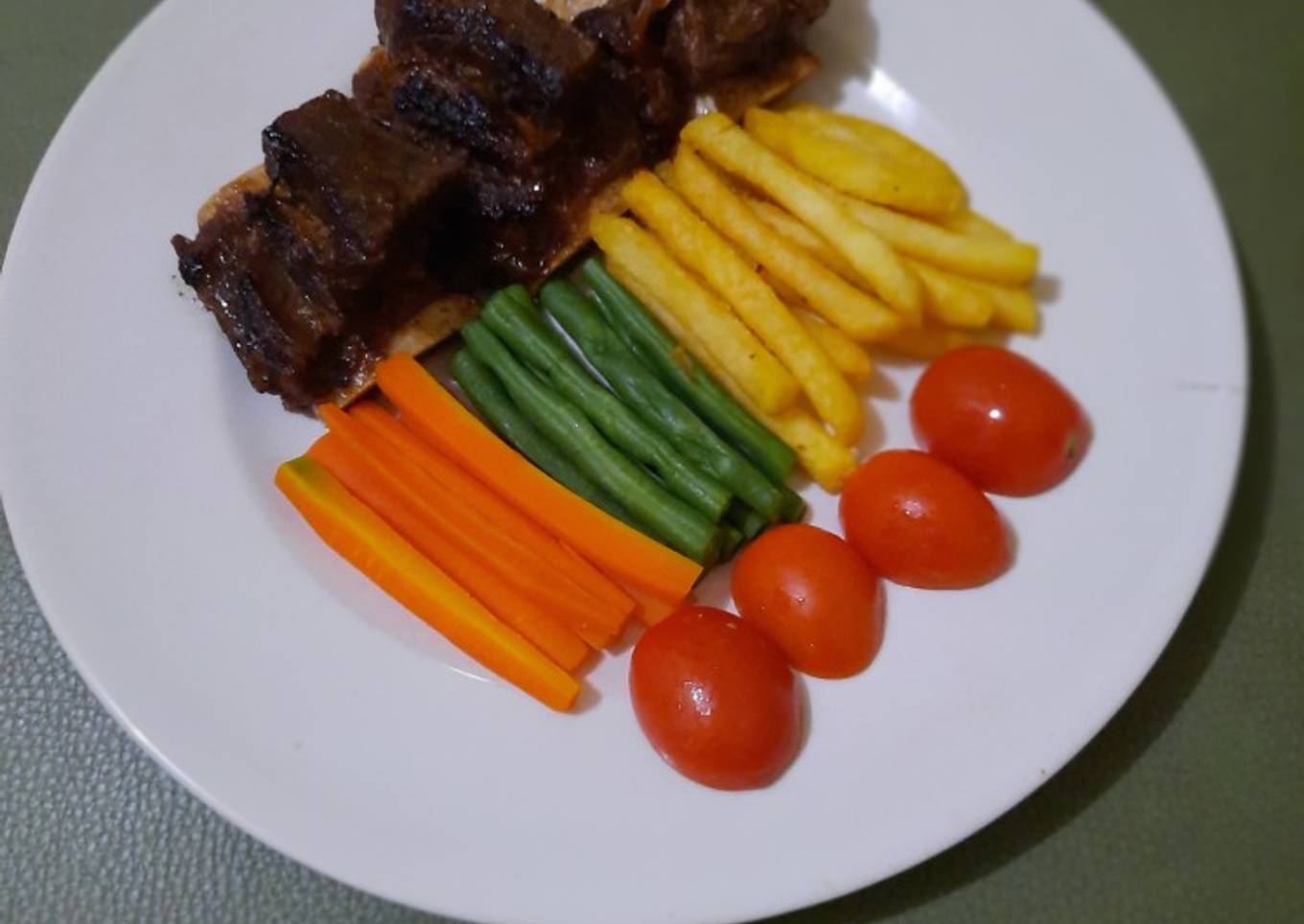 Cara Gampang Membuat Iga bakar saus lada hitam (Simple recipes) pakai
SAORI 😂, Lezat Sekali