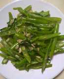 Stir-Fried Green Beans with Garlic - Clean Out the Fridge Recipe