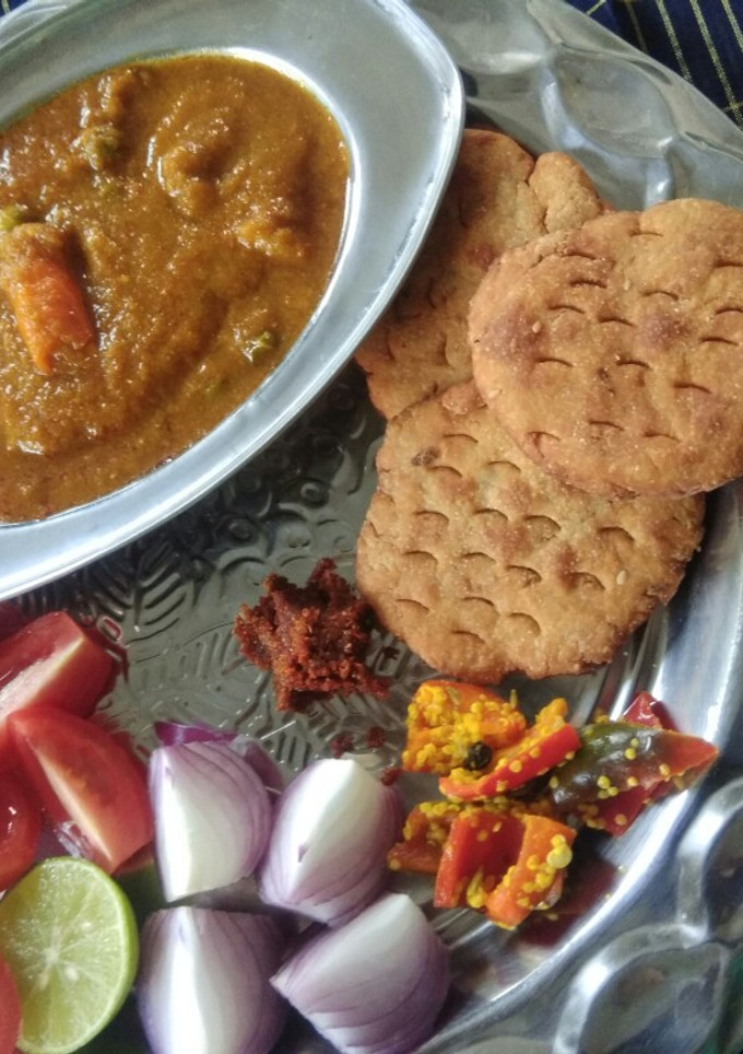 તાવો ચાપડી (Tavo Chapdi Recipe In Gujarati) રેસીપી મુખ્ય ફોટો