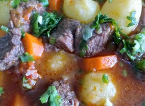 Foto de Ensopado rápido de carne e legumes