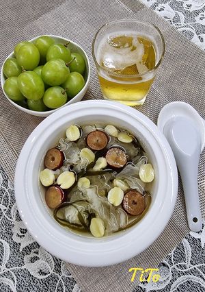 Hình của món Chè táo đỏ nấm tuyết hạt sen mộc nhĩ phổ tai.